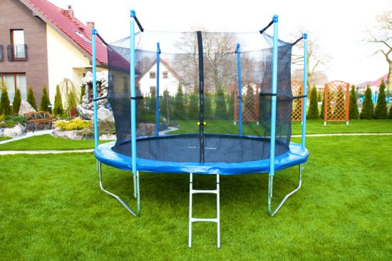 Trampolina ogrodowa STANDARD z siatką wewnętrzną o śr. 305 cm 10 FT   