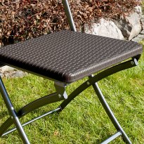 KRZESŁO CATERINGOWE SKŁADANE BRĄZOWE o wzorze rattanu